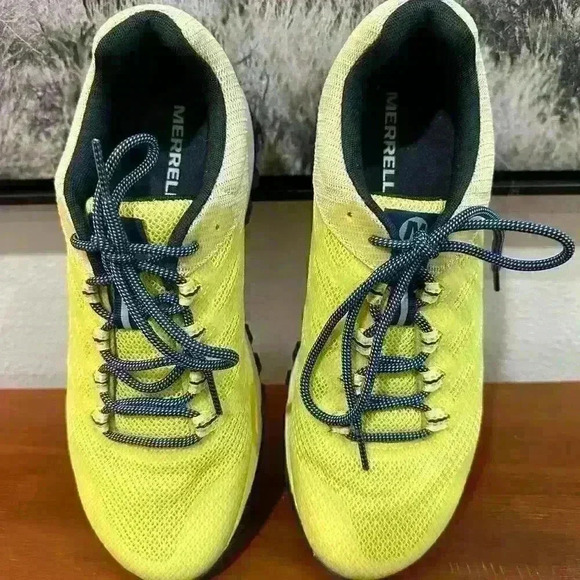 merrell running shoes - Picture 3 of 7